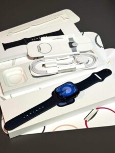 Apple Watch พร้อมสายชาร์จ และอุปกรณ์ครบชุดในกล่องเดิม Money2Plus.com รับจำนำ Apple Watch รับซื้อ ให้ราคาสูง รัชโยธิน