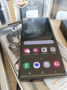 Samsung Galaxy หน้าจอเปิดใช้งานพร้อมกล่องอุปกรณ์มือถือ Money2Plus.com รับจำนำมือถือ รับซื้อ ให้ราคาสูง ได้เงินทันที บางกะปิ