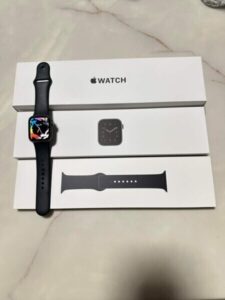 Apple Watch พร้อมกล่องและสายสีดำครบชุดสภาพสวย Money2Plus.com รับจำนำ Apple Watch รับซื้อ ให้ราคาสูง รามอินทรา