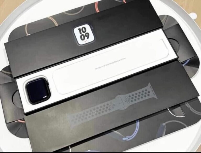 กล่อง Apple Watch พร้อมอุปกรณ์และสายสมาร์ทวอทช์ครบชุด Money2Plus.com รับจำนำ Apple Watch รับซื้อ ให้ราคาสูง รัชโยธิน